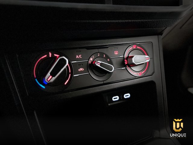 Volkswagen Polo 1.0 MPI MANUAL 2023 prata à venda na Unique Automóveis em Indaiatuba — foto 18