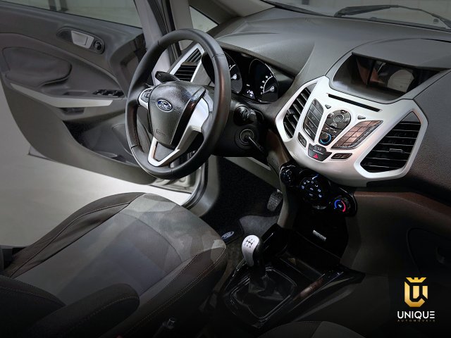 Ford Ecosport 1.6 FREESTYLE 16V FLEX 4P MANUAL 2012/2013 prata à venda na Unique Automóveis em Indaiatuba — foto 17