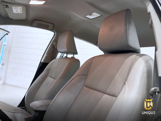 Toyota Corolla 2.0 XEI 16V FLEX 4P AUTOMÁTICO 2016/2017 prata à venda na Unique Automóveis em Indaiatuba — foto 18