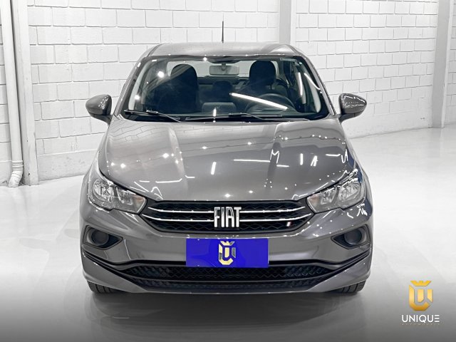 Fiat Cronos 1.0 FIREFLY FLEX DRIVE MANUAL 2023/2024 cinza à venda na Unique Automóveis em Indaiatuba — foto 4