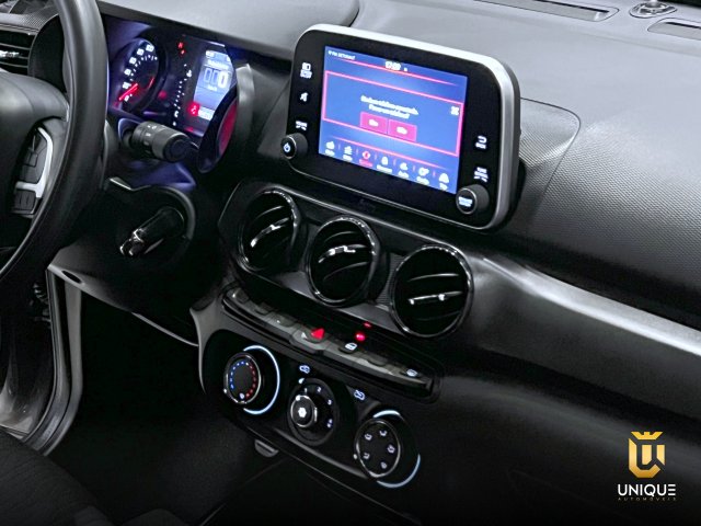 Fiat Cronos 1.0 FIREFLY FLEX DRIVE MANUAL 2023/2024 cinza à venda na Unique Automóveis em Indaiatuba — foto 18