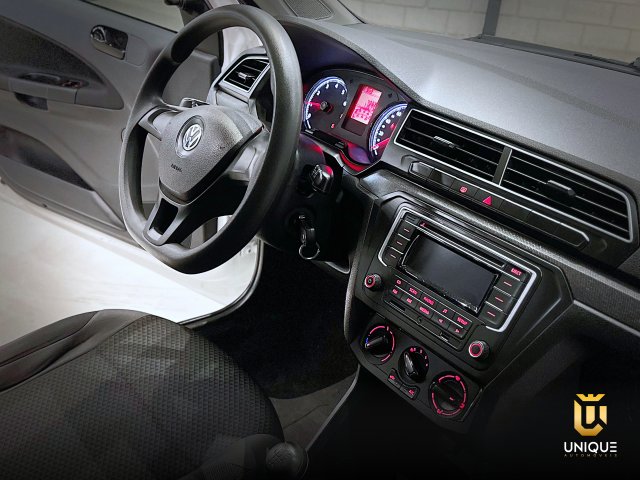 Volkswagen Gol 1.0 12V MPI TOTALFLEX 4P MANUAL 2022/2023 branco à venda na Unique Automóveis em Indaiatuba — foto 19