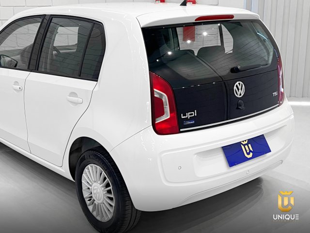 Volkswagen Up 1.0 MPI MOVE UP 12V FLEX 4P MANUAL 2016 branco à venda na Unique Automóveis em Indaiatuba — foto 6