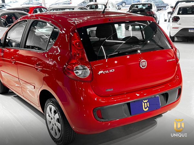 Fiat Palio 1.0 MPI ATTRACTIVE 8V FLEX 4P MANUAL 2017 vermelho à venda na Unique Automóveis em Indaiatuba — foto 6