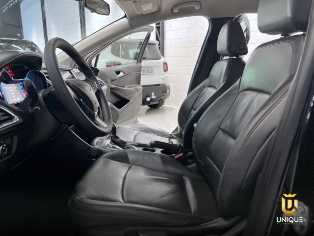 Chevrolet Cruze Sedan 1.4 TURBO LT 16V FLEX 4P AUTOMÁTICO 2016/2017 preto à venda na Unique Automóveis em Indaiatuba — foto 15