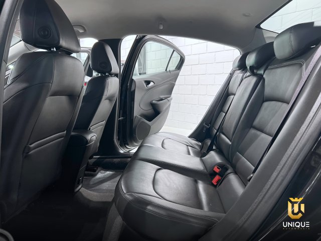 Chevrolet Cruze Sedan 1.4 TURBO LT 16V FLEX 4P AUTOMÁTICO 2016/2017 preto à venda na Unique Automóveis em Indaiatuba — foto 16