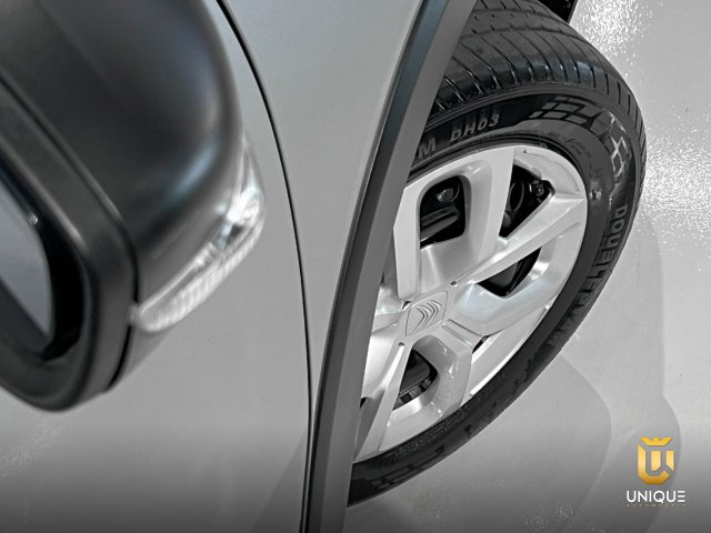 Citroën C3 1.0 FIREFLY FLEX LIVE PACK MANUAL 2024 cinza à venda na Unique Automóveis em Indaiatuba — foto 8
