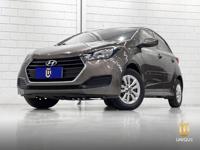 Hyundai Hb20 1.0 COMFORT 12V FLEX 4P MANUAL 2017/2018 marrom à venda na Unique Automóveis em Indaiatuba — foto 2
