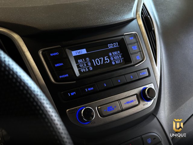 Hyundai Hb20 1.0 COMFORT 12V FLEX 4P MANUAL 2017/2018 marrom à venda na Unique Automóveis em Indaiatuba — foto 12