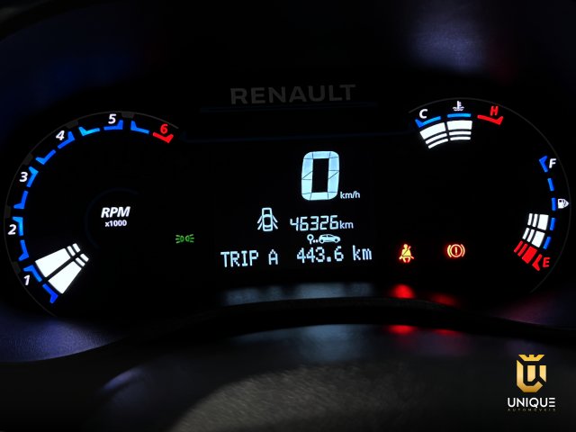 Renault Kwid 1.0 12V SCE FLEX ZEN MANUAL 2023/2024 branco à venda na Unique Automóveis em Indaiatuba — foto 10