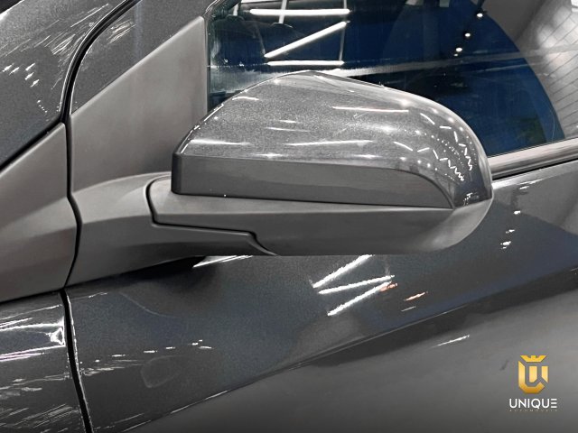 Chevrolet Onix 1.0 MPFI LT 8V FLEX 4P MANUAL 2018 cinza à venda na Unique Automóveis em Indaiatuba — foto 9