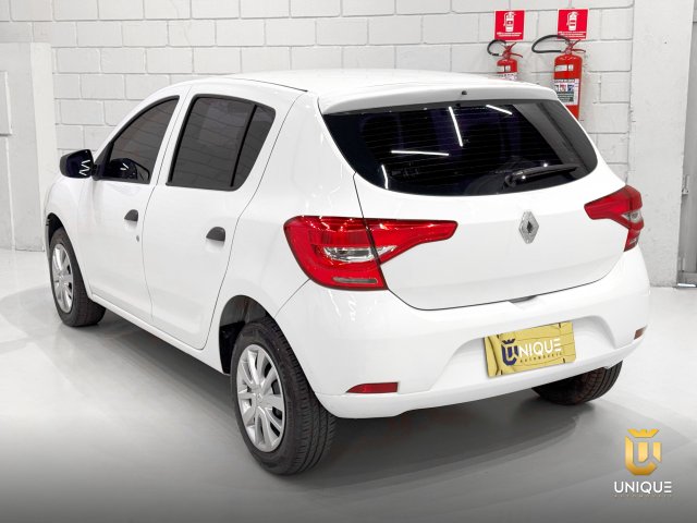 Renault Sandero 1.0 12V SCE FLEX LIFE MANUAL 2019/2020 branco à venda na Unique Automóveis em Indaiatuba — foto 6