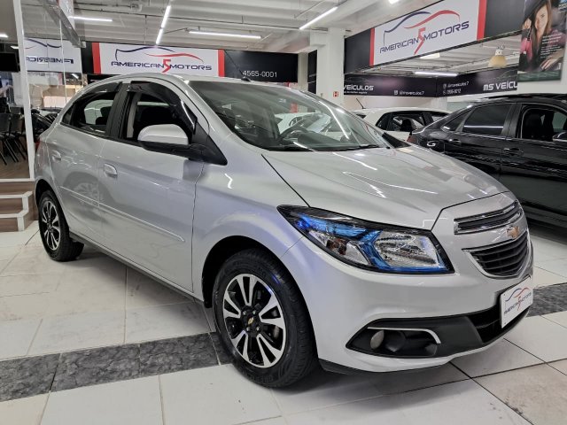 foto do veículo Chevrolet Onix   1.4 MPFI LTZ 8V FLEX 4P MANUAL