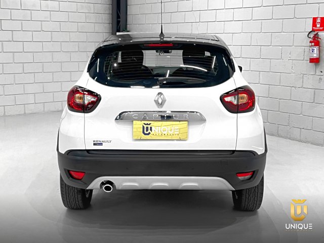 Renault Captur 1.6 16V SCE FLEX ZEN X-TRONIC 2018/2019 branco à venda na Unique Automóveis em Indaiatuba — foto 5