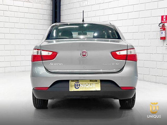 Fiat Grand Siena 1.6 MPI ESSENCE 16V FLEX 4P MANUAL 2013 cinza à venda na Unique Automóveis em Indaiatuba — foto 5