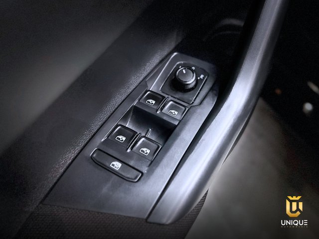 Volkswagen Polo 1.6 MSI TOTAL FLEX MANUAL 2019/2020 preto à venda na Unique Automóveis em Indaiatuba — foto 20