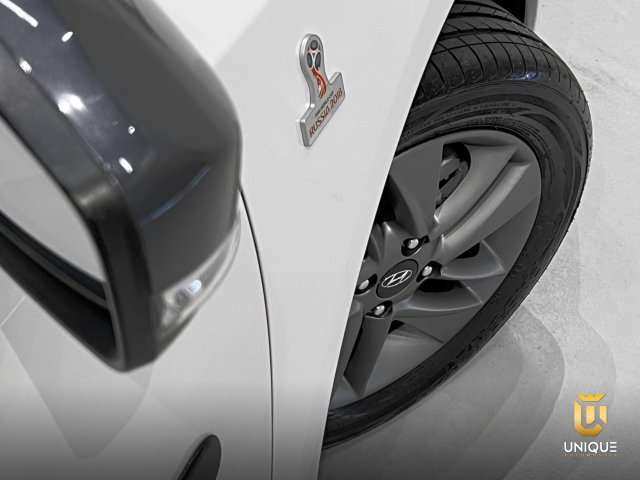 Hyundai Hb20 1.6 COPA DO MUNDO FIFA 16V FLEX 4P AUTOMÁTICO 2018/2019 branco à venda na Unique Automóveis em Indaiatuba — foto 8