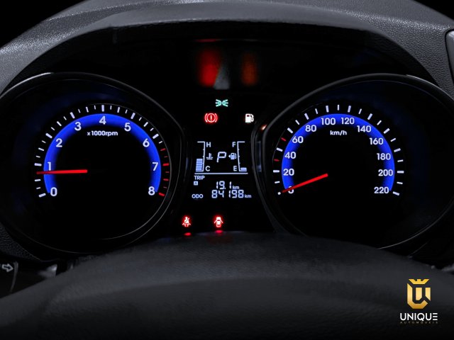 Hyundai Hb20 1.6 COPA DO MUNDO FIFA 16V FLEX 4P AUTOMÁTICO 2018/2019 branco à venda na Unique Automóveis em Indaiatuba — foto 10