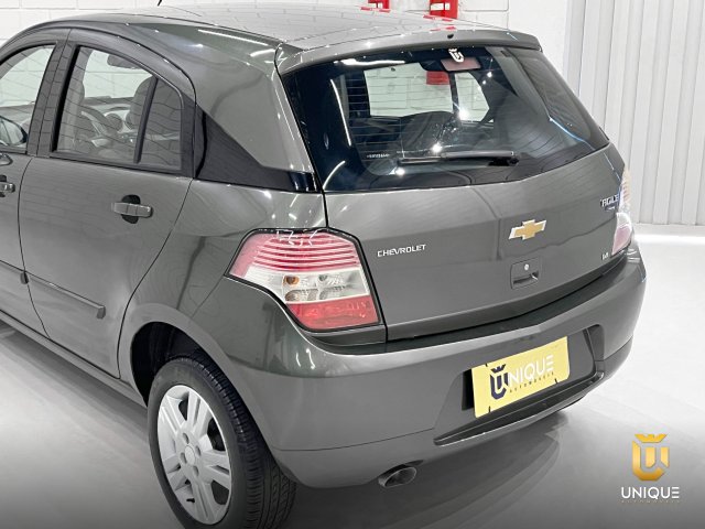 Chevrolet Agile 1.4 MPFI LTZ 8V FLEX 4P MANUAL 2010/2011 verde à venda na Unique Automóveis em Indaiatuba — foto 6