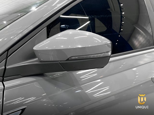 Volkswagen Nivus 1.0 200 TSI TOTAL FLEX HIGHLINE AUTOMÁTICO 2020/2021 cinza à venda na Unique Automóveis em Indaiatuba — foto 9