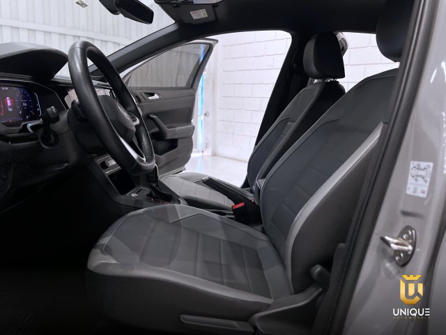 Volkswagen Nivus 1.0 200 TSI TOTAL FLEX HIGHLINE AUTOMÁTICO 2020/2021 cinza à venda na Unique Automóveis em Indaiatuba — foto 17