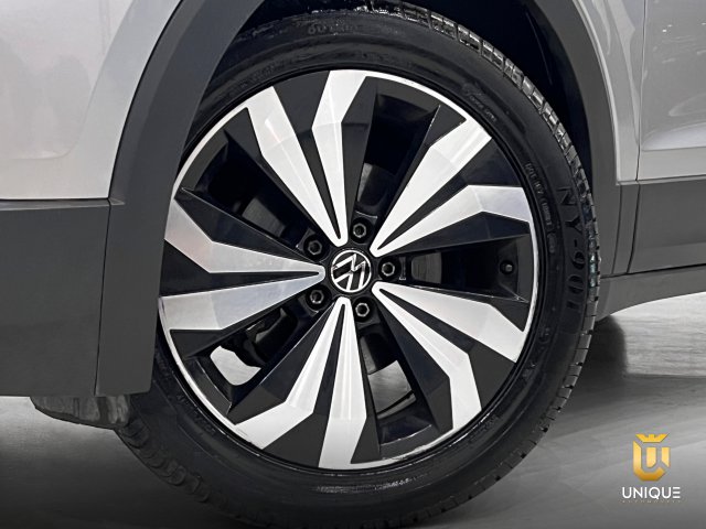 Volkswagen T-cross 1.0 200 TSI TOTAL FLEX AUTOMÁTICO 2023/2024 prata à venda na Unique Automóveis em Indaiatuba — foto 7