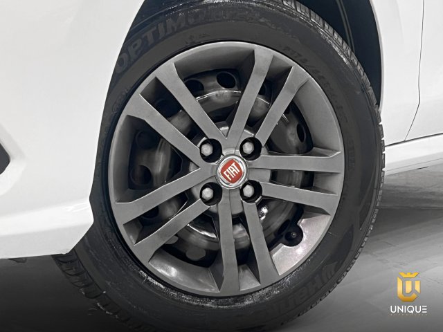 Fiat Argo 1.0 DRIVE FIREFLY FLEX MANUAL 2018/2019 branco à venda na Unique Automóveis em Indaiatuba — foto 7