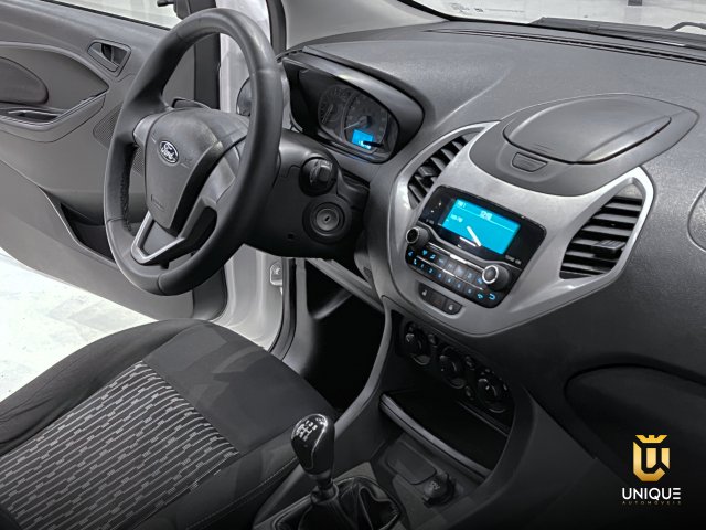 Ford Ka 1.0 TI-VCT FLEX SE MANUAL 2018/2019 branco à venda na Unique Automóveis em Indaiatuba — foto 16