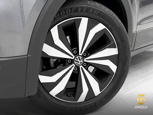 Volkswagen T-cross 1.0 200 TSI TOTAL FLEX COMFORTLINE AUTOMÁTICO 2023/2024 cinza à venda na Unique Automóveis em Indaiatuba — foto 7