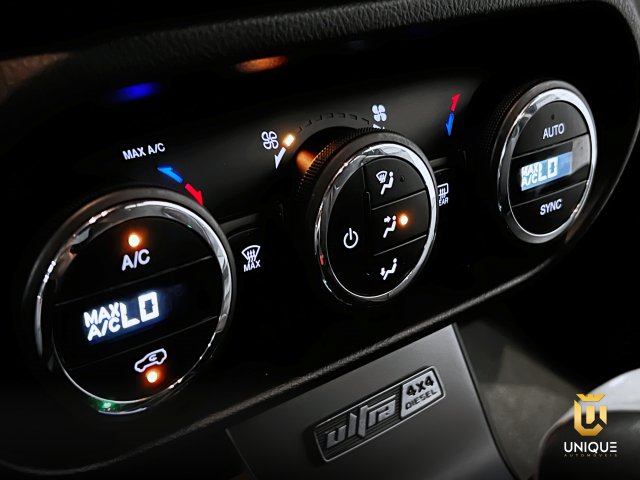 Fiat Toro 2.0 16V TURBO DIESEL ULTRA 4WD AT9 2019/2020 preto à venda na Unique Automóveis em Indaiatuba — foto 11