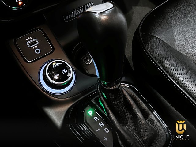 Fiat Toro 2.0 16V TURBO DIESEL ULTRA 4WD AT9 2019/2020 preto à venda na Unique Automóveis em Indaiatuba — foto 14