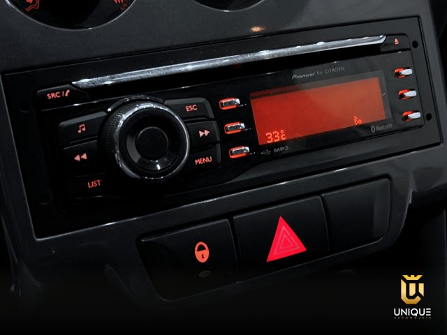 Citroën C3 1.5 TENDANCE 8V FLEX 4P MANUAL 2015 vermelho à venda na Unique Automóveis em Indaiatuba — foto 11