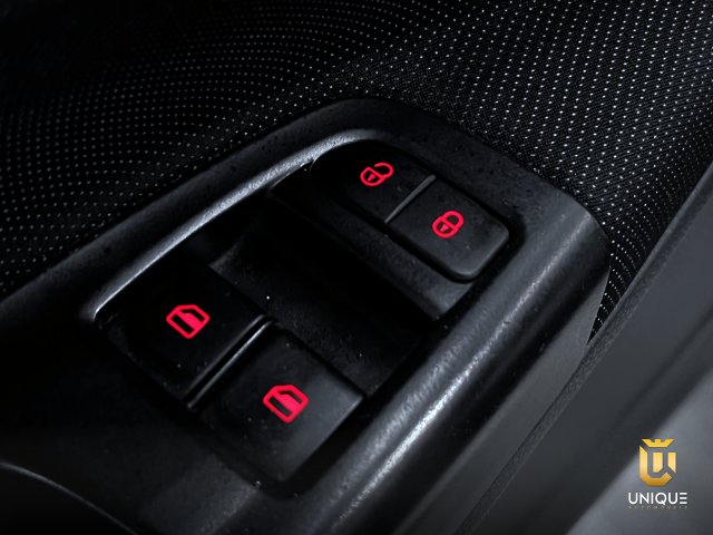 Volkswagen Voyage 1.6 MSI TOTALFLEX 4P MANUAL 2021/2022 branco à venda na Unique Automóveis em Indaiatuba — foto 12