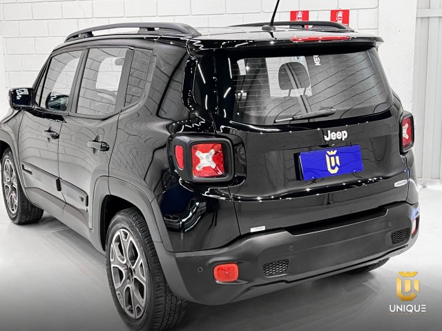 Jeep Renegade 1.8 16V FLEX LONGITUDE 4P AUTOMÁTICO 2015/2016 preto à venda na Unique Automóveis em Indaiatuba — foto 6
