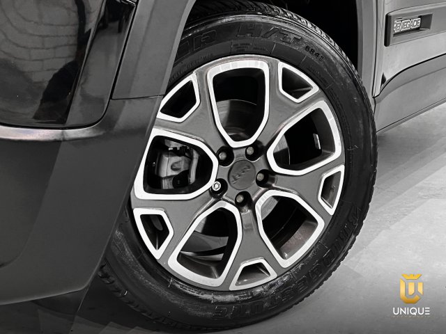 Jeep Renegade 1.8 16V FLEX LONGITUDE 4P AUTOMÁTICO 2015/2016 preto à venda na Unique Automóveis em Indaiatuba — foto 7