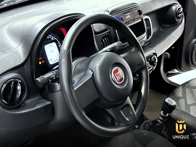 Fiat Mobi 1.0 EVO FLEX LIKE. MANUAL 2017/2018 branco à venda na Unique Automóveis em Indaiatuba — foto 17