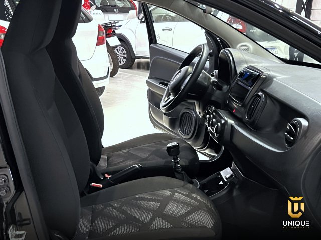 Fiat Mobi 1.0 EVO FLEX LIKE. MANUAL 2017/2018 branco à venda na Unique Automóveis em Indaiatuba — foto 19