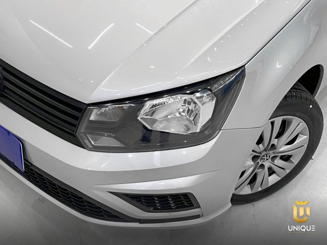 Volkswagen Gol 1.0 12V MPI TOTALFLEX 4P MANUAL 2022/2023 prata à venda na Unique Automóveis em Indaiatuba — foto 3