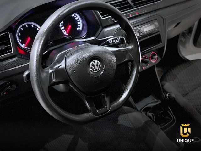 Volkswagen Gol 1.0 12V MPI TOTALFLEX 4P MANUAL 2022/2023 prata à venda na Unique Automóveis em Indaiatuba — foto 13