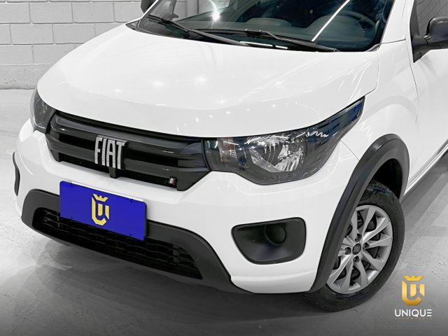 Fiat Mobi 1.0 EVO FLEX LIKE. MANUAL 2022/2023 branco à venda na Unique Automóveis em Indaiatuba — foto 3