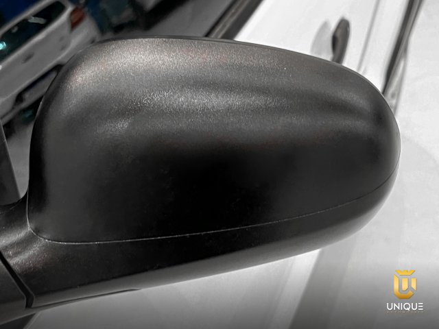 Fiat Mobi 1.0 EVO FLEX LIKE. MANUAL 2022/2023 branco à venda na Unique Automóveis em Indaiatuba — foto 9