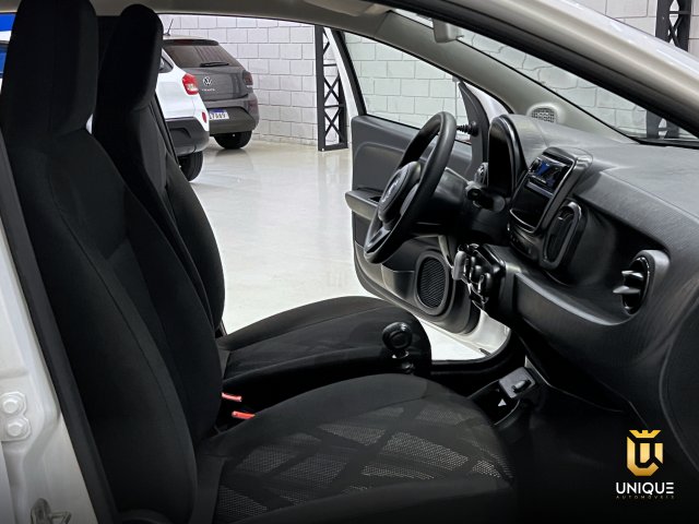 Fiat Mobi 1.0 EVO FLEX LIKE. MANUAL 2022/2023 branco à venda na Unique Automóveis em Indaiatuba — foto 19