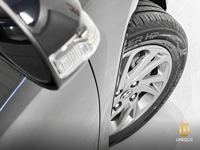 Toyota Yaris Hatch 1.5 16V FLEX XS CONNECT MULTIDRIVE 2022/2023 preto à venda na Unique Automóveis em Indaiatuba — foto 8