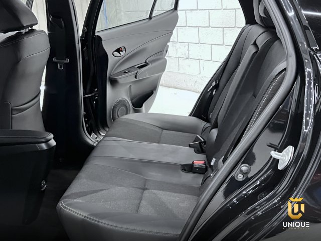 Toyota Yaris Hatch 1.5 16V FLEX XS CONNECT MULTIDRIVE 2022/2023 preto à venda na Unique Automóveis em Indaiatuba — foto 17