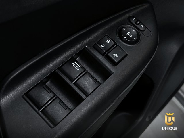 Honda Fit 1.5 EX 16V FLEX 4P AUTOMÁTICO 2017 prata à venda na Unique Automóveis em Indaiatuba — foto 11