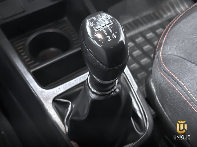 Renault Kwid 1.0 12V SCE FLEX ZEN MANUAL 2020/2021 branco à venda na Unique Automóveis em Indaiatuba — foto 19