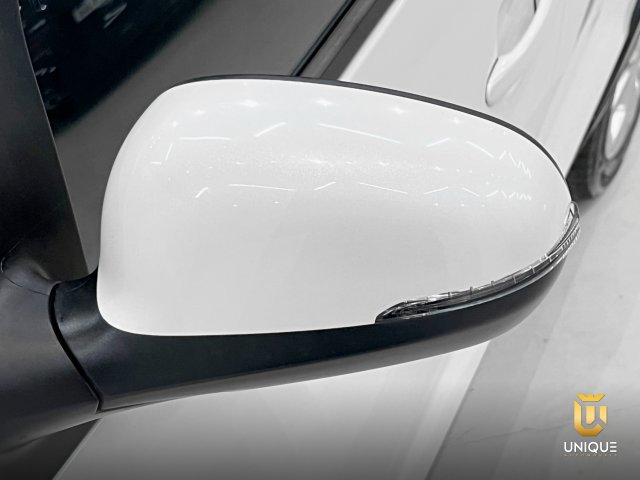 Fiat Mobi 1.0 EVO FLEX WAY ON MANUAL 2016/2017 branco à venda na Unique Automóveis em Indaiatuba — foto 9