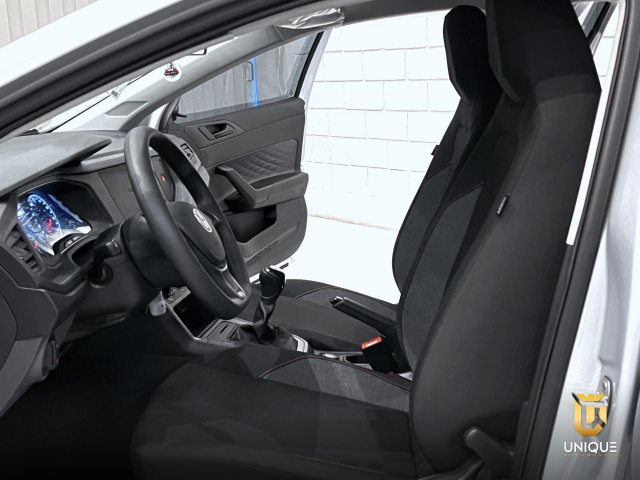 Volkswagen Polo 1.0 MPI ROBUST MANUAL 2024/2025 prata à venda na Unique Automóveis em Indaiatuba — foto 11