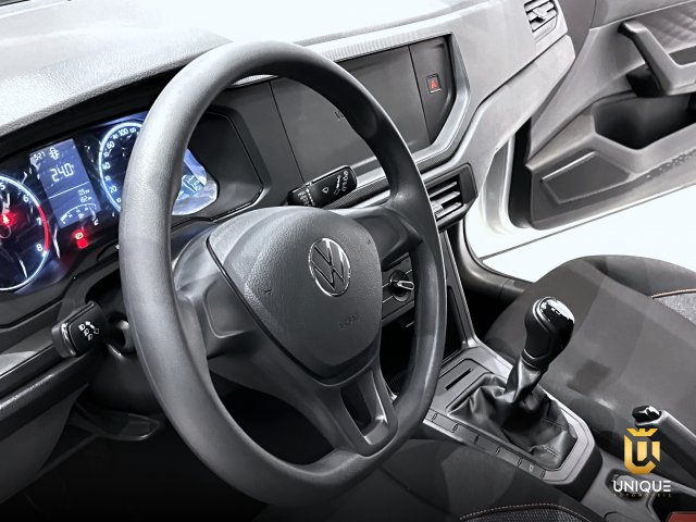Volkswagen Polo 1.0 MPI ROBUST MANUAL 2024/2025 prata à venda na Unique Automóveis em Indaiatuba — foto 15