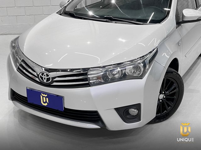 Toyota Corolla 2.0 XEI 16V FLEX 4P AUTOMÁTICO 2014/2015 prata à venda na Unique Automóveis em Indaiatuba — foto 3